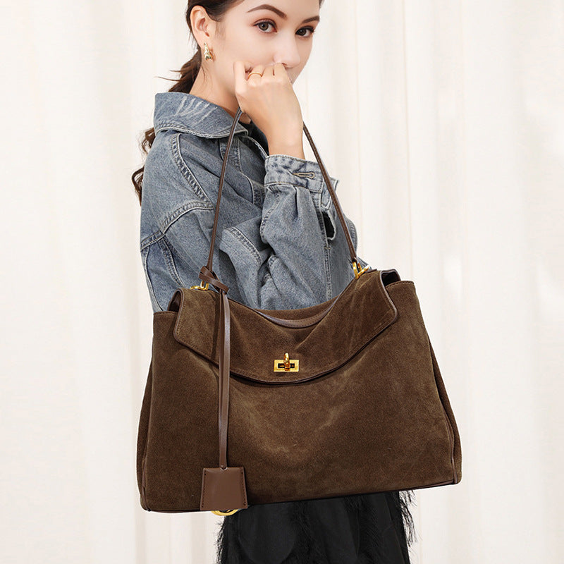 Matte Leather Shoulder Tote